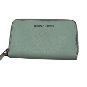 Michael Kors Zip Wallet